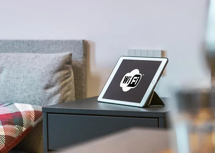 Incantevole In Centro Ad Alba (Piedmont)